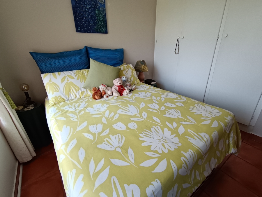 4 Bedroom Property for Sale in Wavecrest Eastern Cape